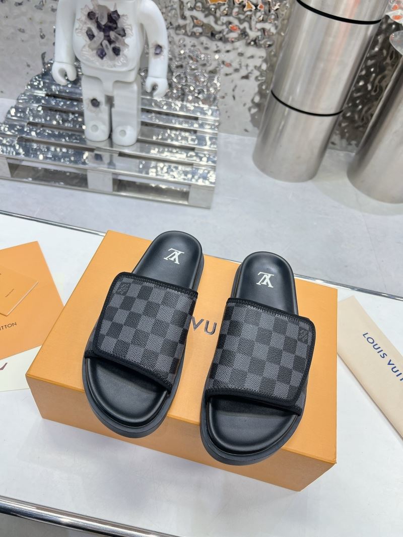 Louis Vuitton Slippers